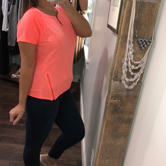 Calvin Klein performance small athleisure top - Picture 4 of 7